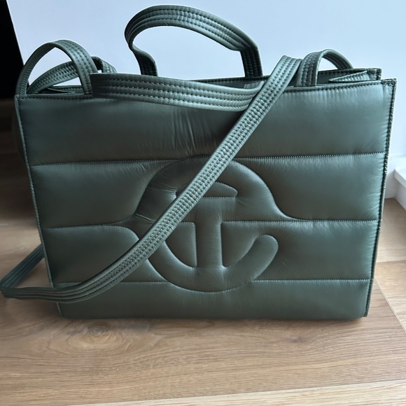 Green Telfar Tote (Medium) - Picture 3 of 5